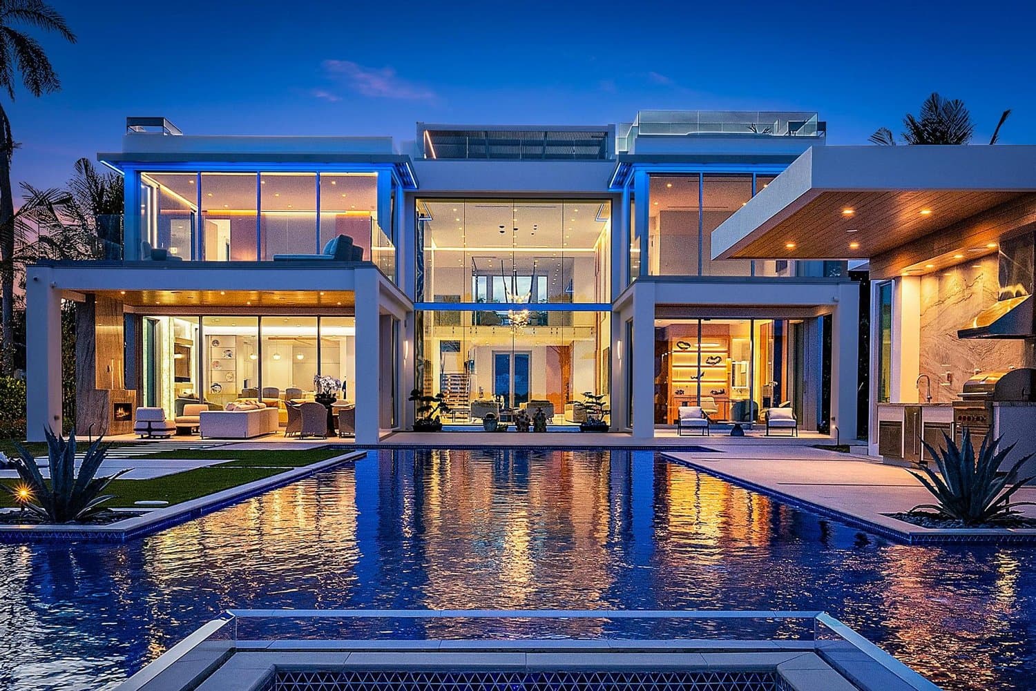 3030 Washington